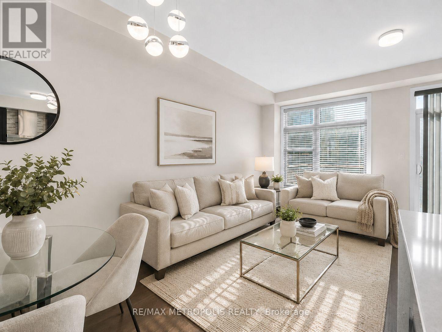 2521 Castlegate Crossing, Pickering, ON