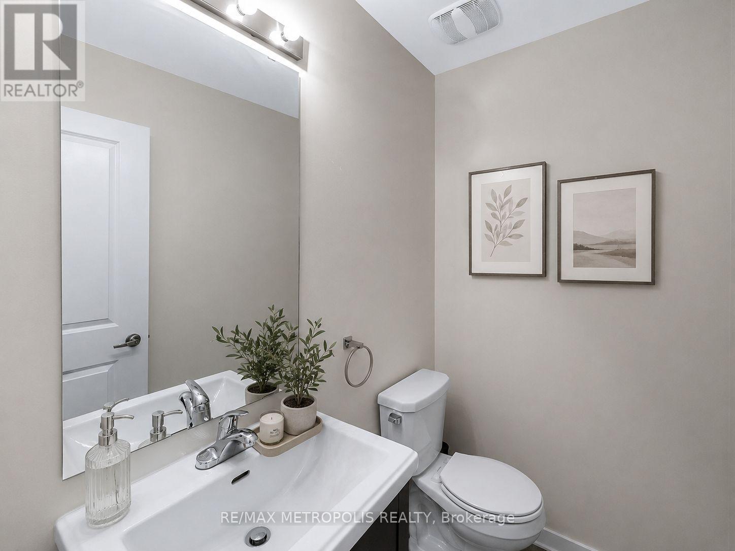2521 Castlegate Crossing, Pickering, ON