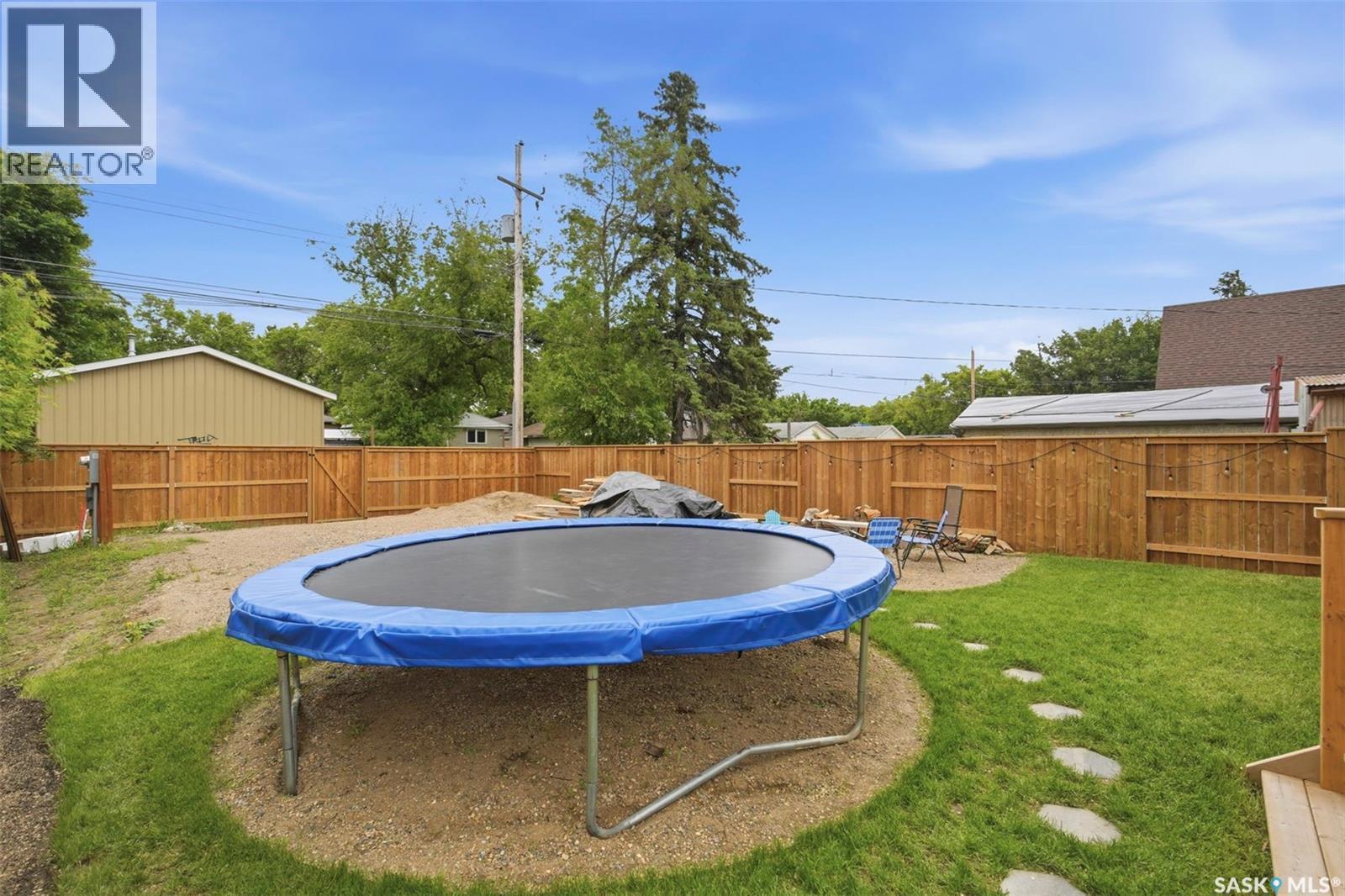 1532 D Avenue N, Saskatoon, SK