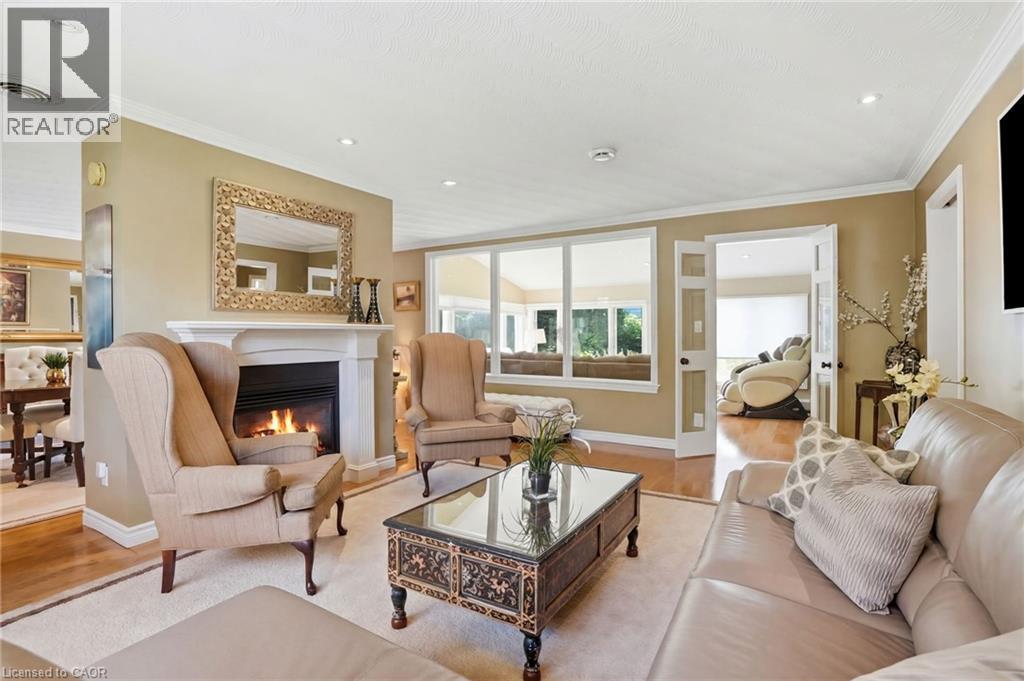549 Ann Avenue, Burlington, ON
