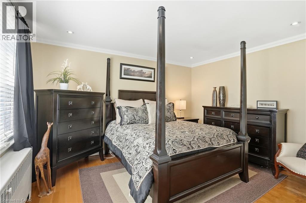 549 Ann Avenue, Burlington, ON