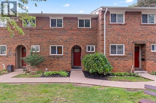 125 LIVINGSTON Avenue Unit# 34  Grimsby, ON L3M 4S5