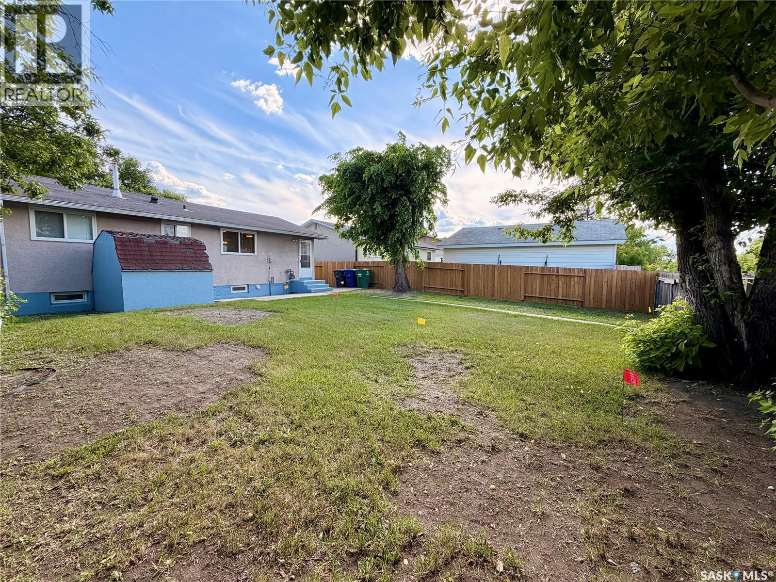 214 Fisher Crescent, Saskatoon, SK