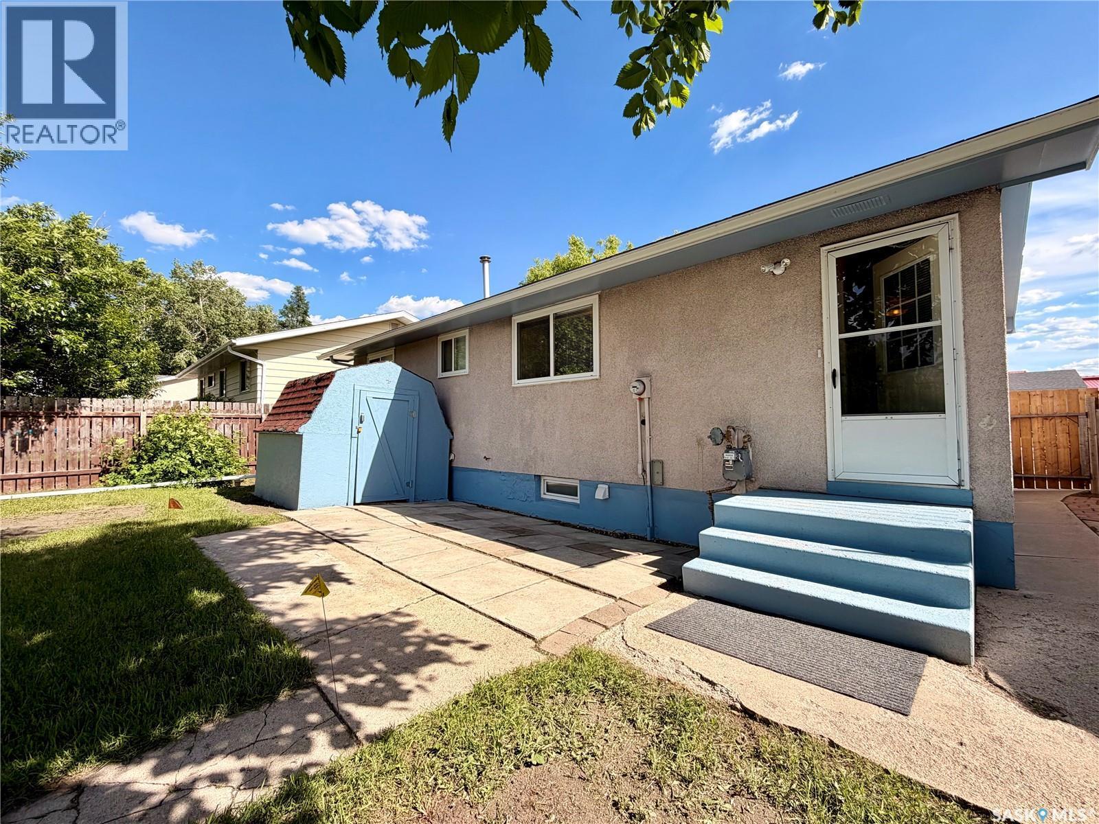 214 Fisher Crescent, Saskatoon, SK