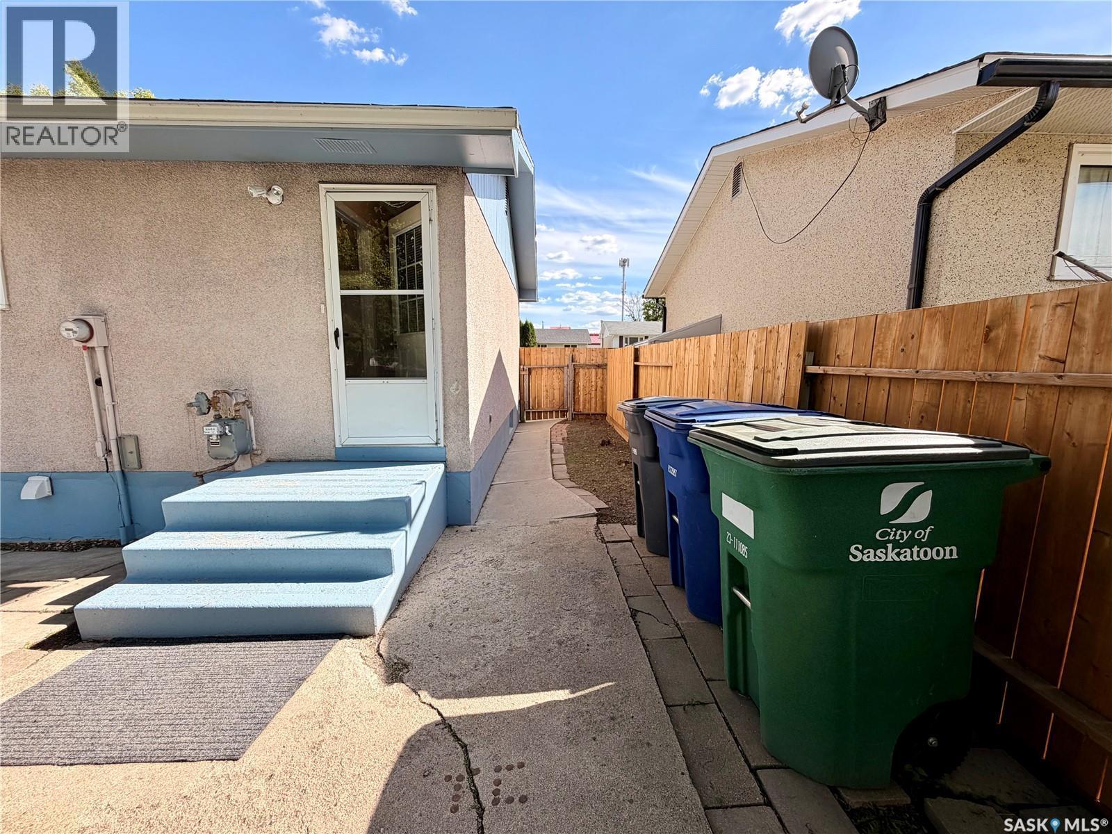 214 Fisher Crescent, Saskatoon, SK