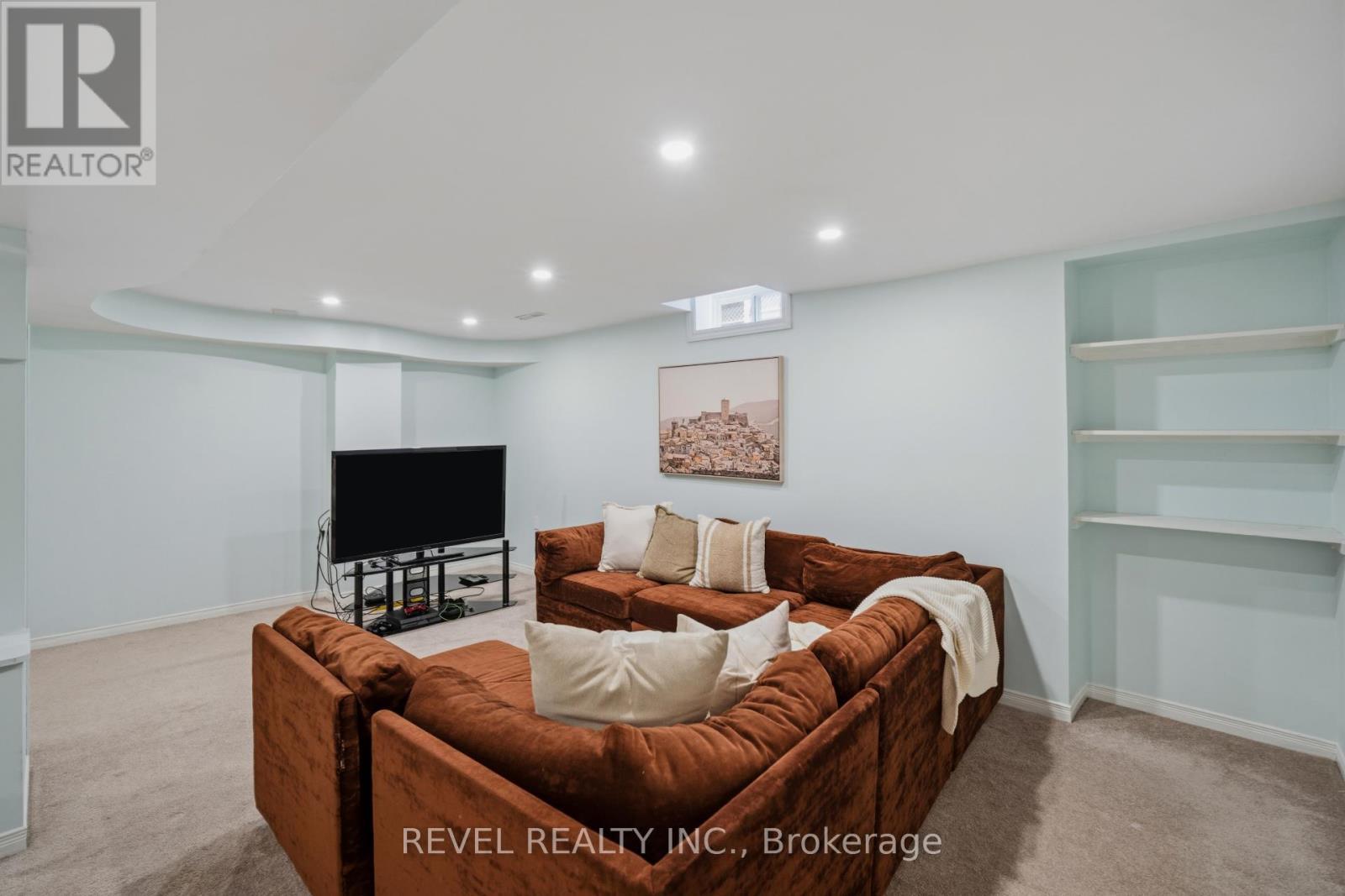 6144 Tenth Line W, Mississauga, ON