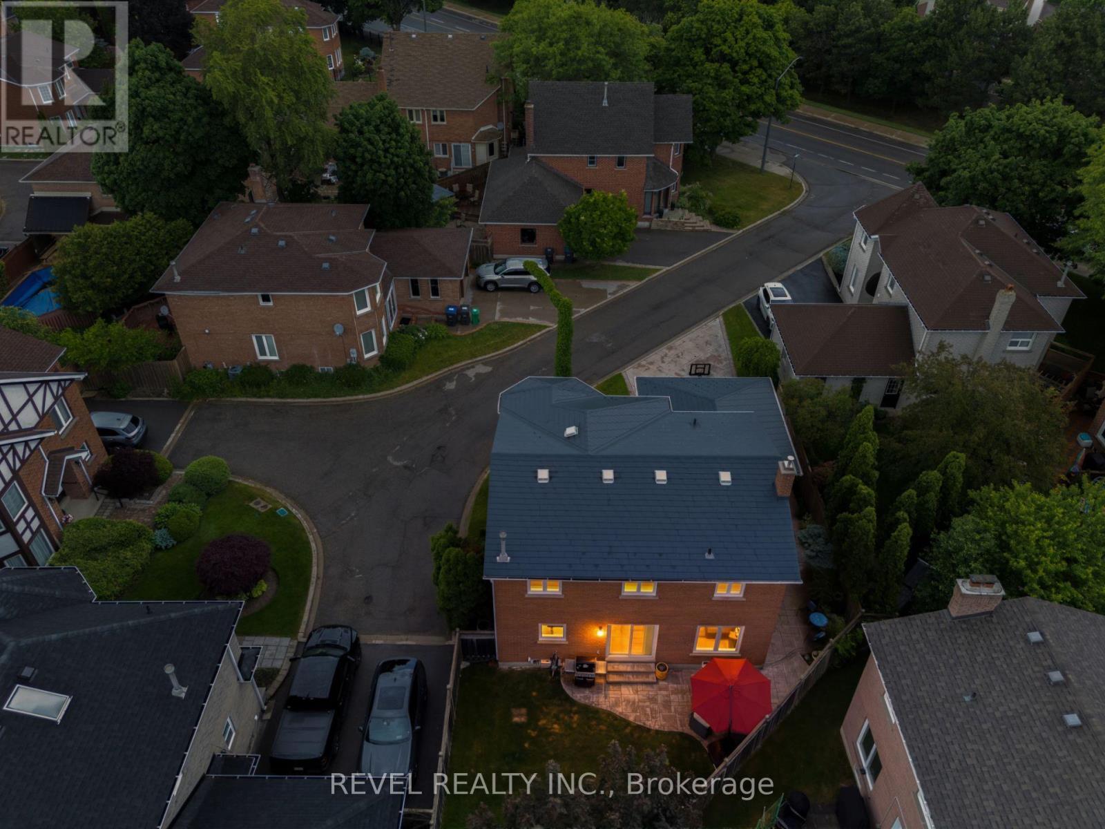 6144 Tenth Line W, Mississauga, ON