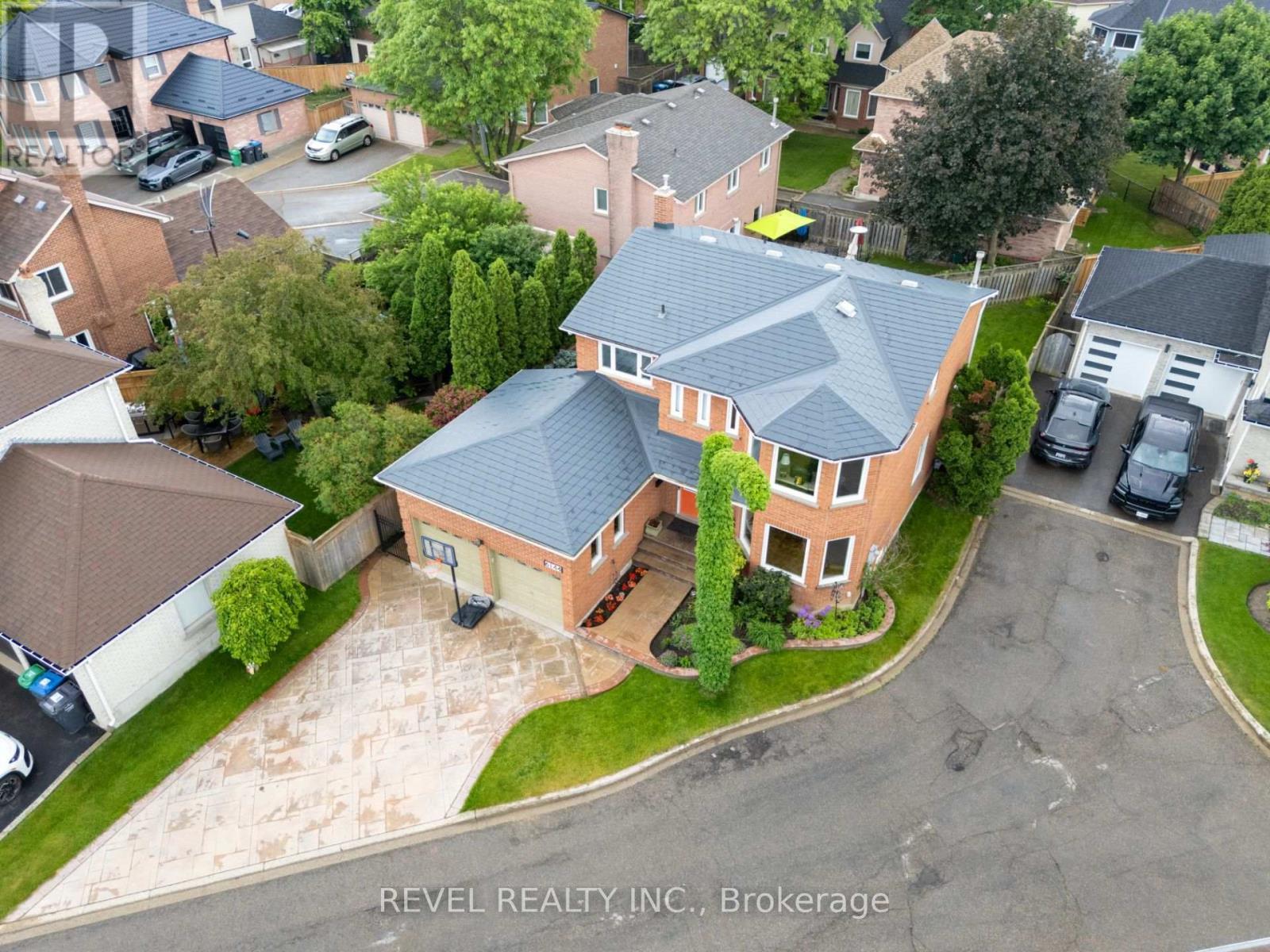 6144 Tenth Line W, Mississauga, ON