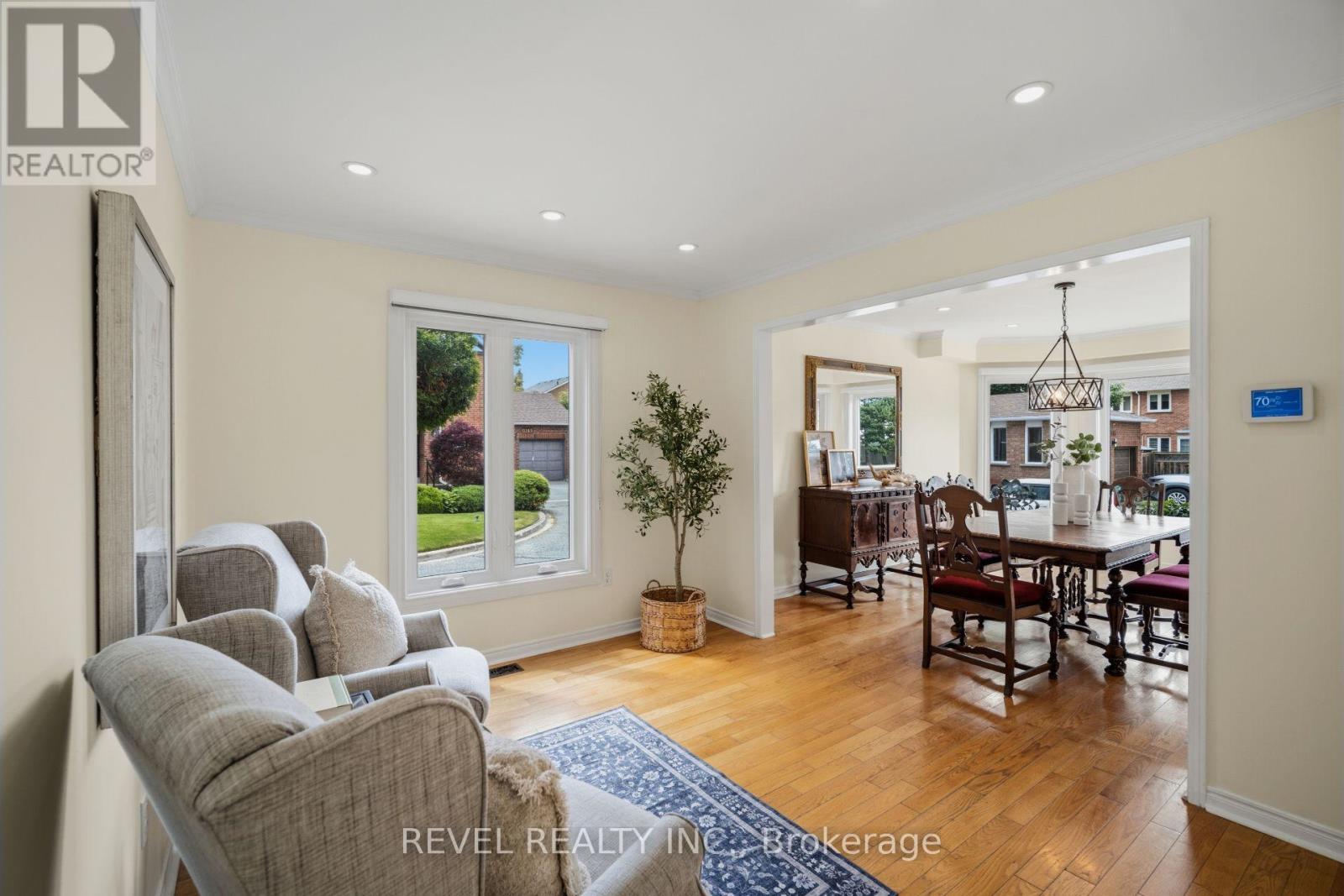 6144 Tenth Line W, Mississauga, ON