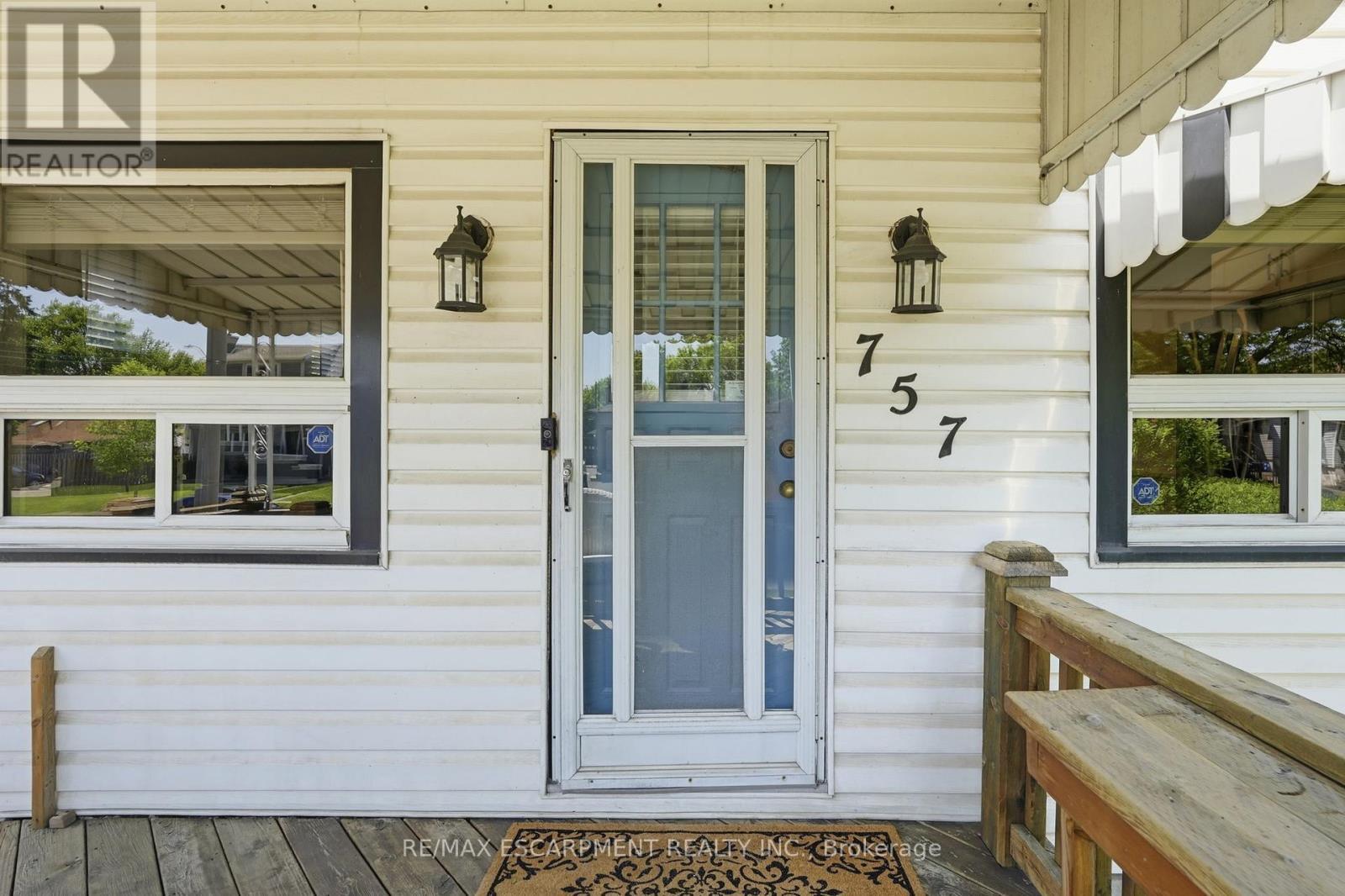 757 Burgess Avenue, Hamilton, ON