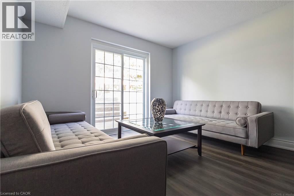 2390 Sinclair Circle, Burlington, ON
