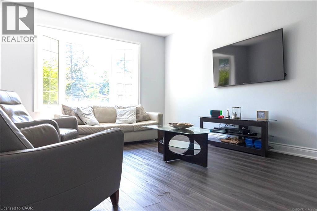 2390 Sinclair Circle, Burlington, ON