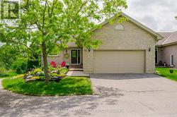 35 - 301 CARNEGIE AVENUE Peterborough (Northcrest Ward 5), ON K9L 0B3