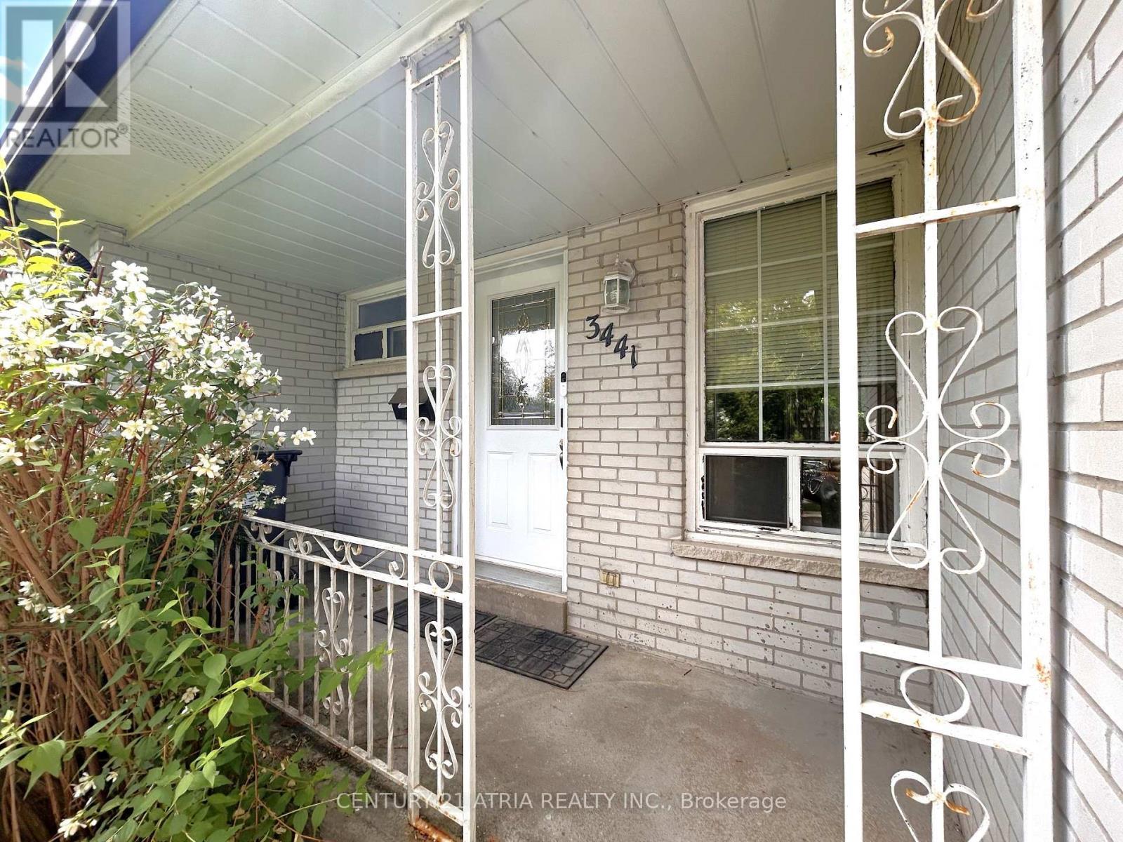 3441 Oakglade Crescent, Mississauga, ON