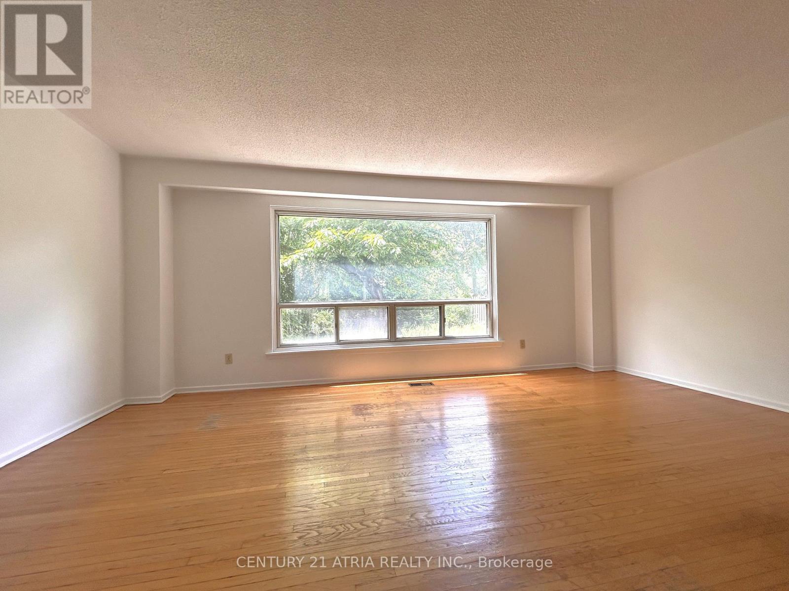 3441 Oakglade Crescent, Mississauga, ON