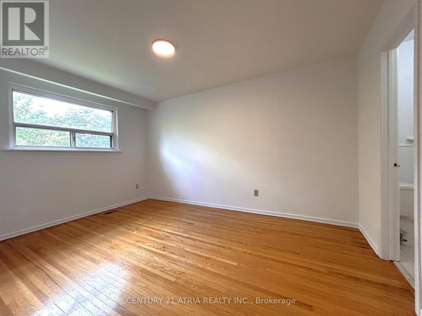 3441 Oakglade Crescent, Mississauga, ON