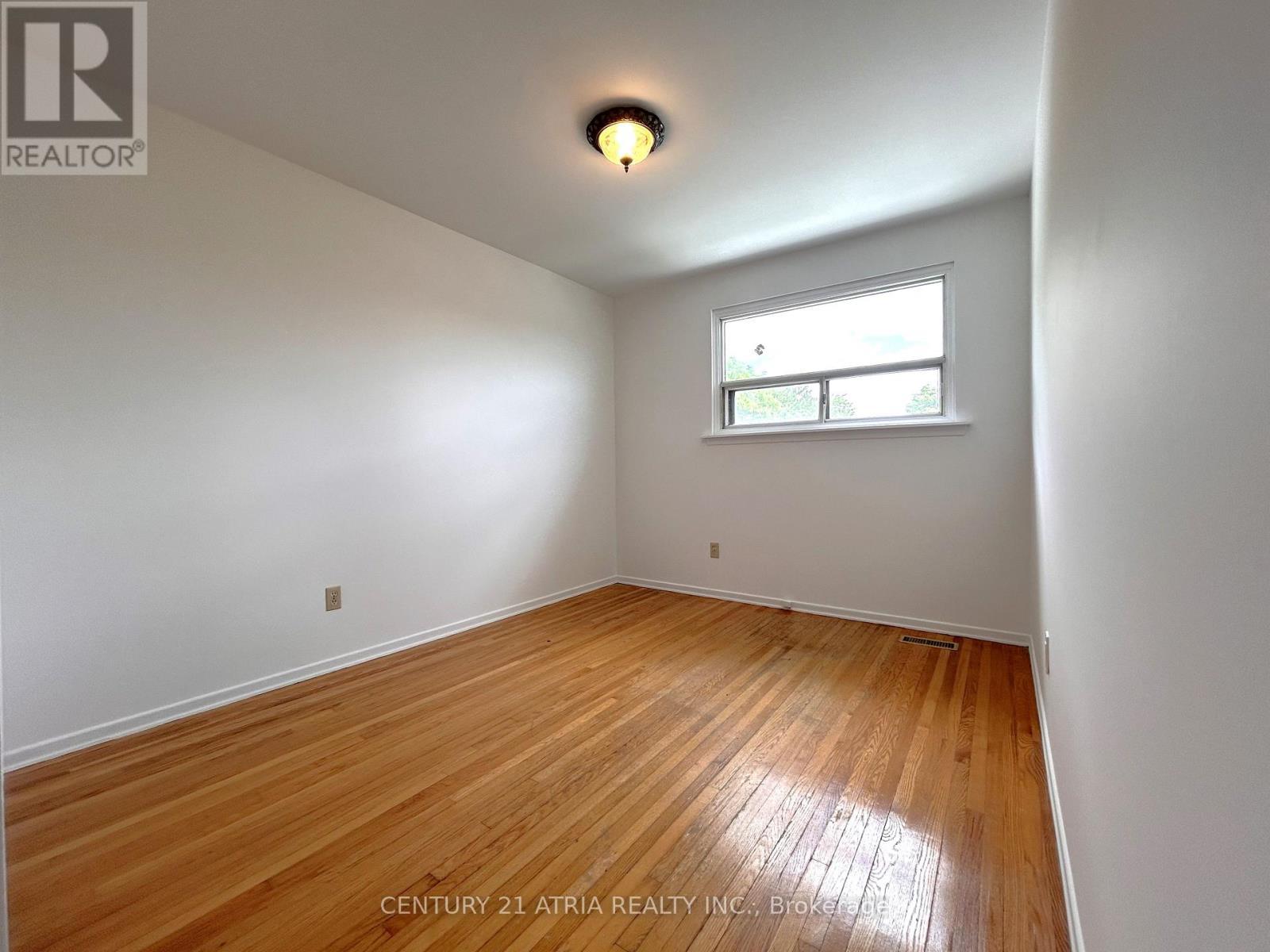 3441 Oakglade Crescent, Mississauga, ON