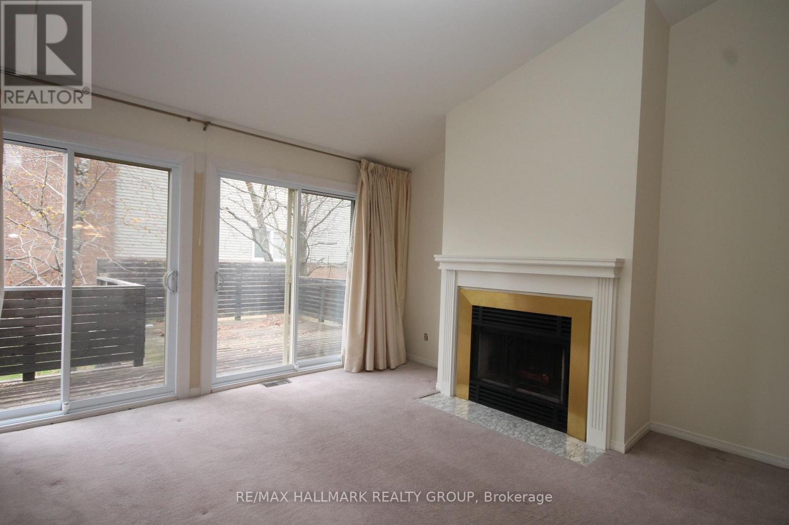 204 Dunbarton Court, Ottawa, ON