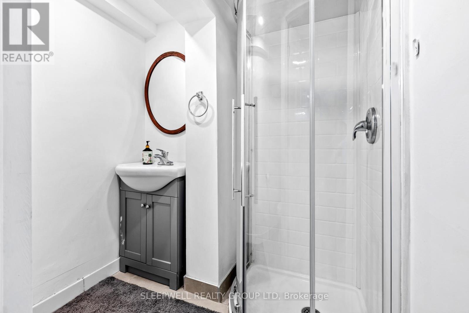 1486 Lepage Avenue, Ottawa, ON - Indoor Photo Showing Bathroom