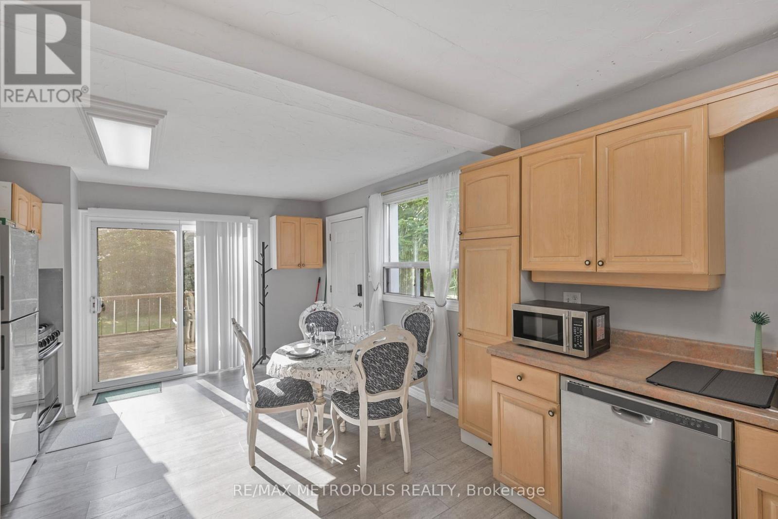 719 Knox Avenue, Hamilton, ON