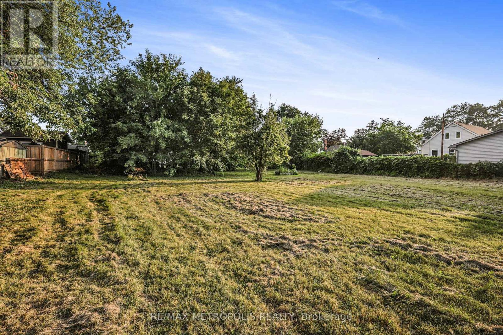 719 Knox Avenue, Hamilton, ON
