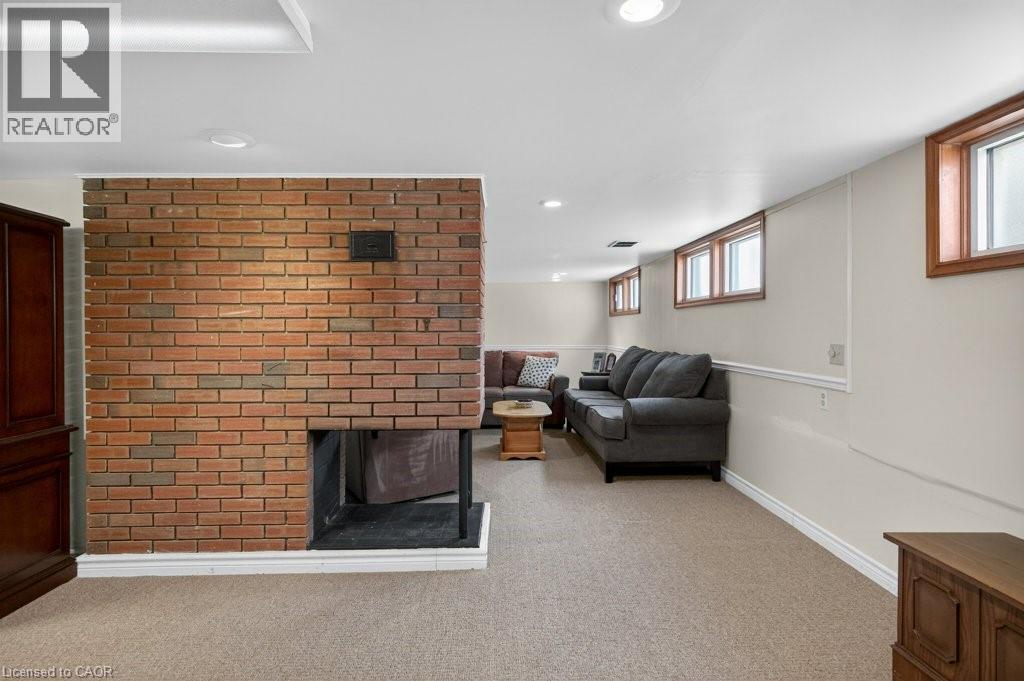 362 Pepper Drive, Burlington, ON