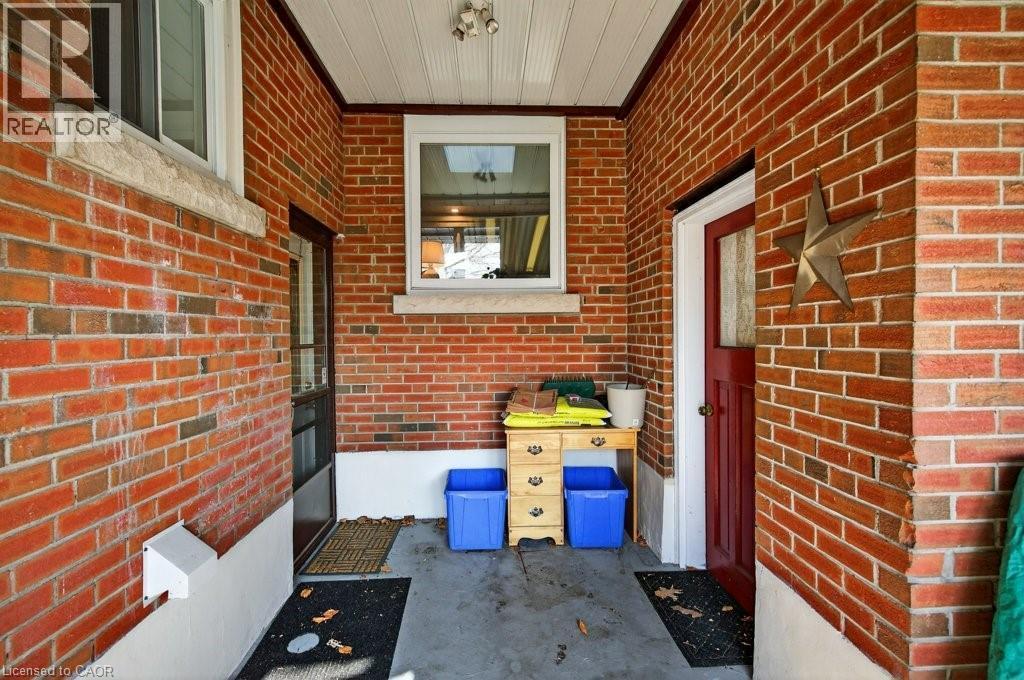 362 Pepper Drive, Burlington, ON