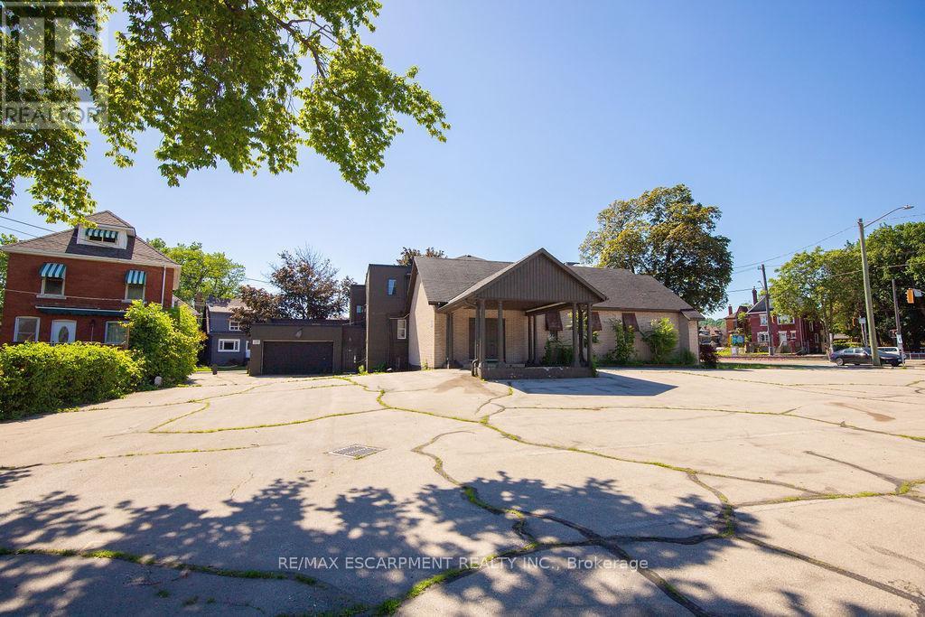 1309 King Street E, Hamilton, ON