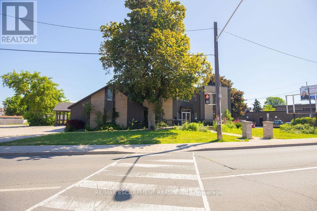 1309 King Street E, Hamilton, ON