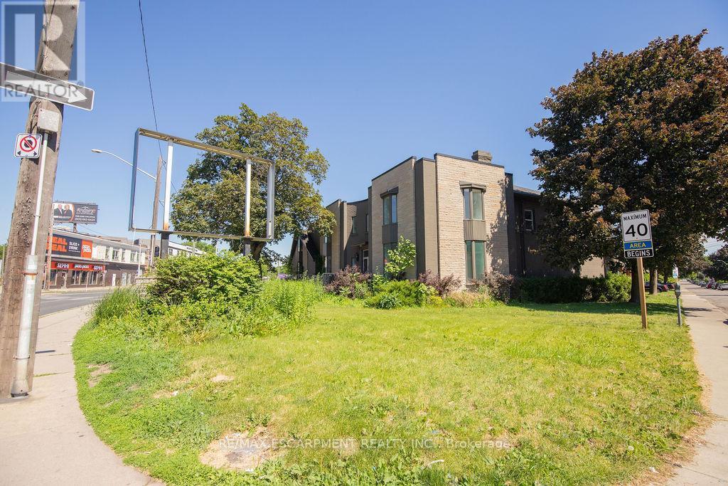 1309 King Street E, Hamilton, ON