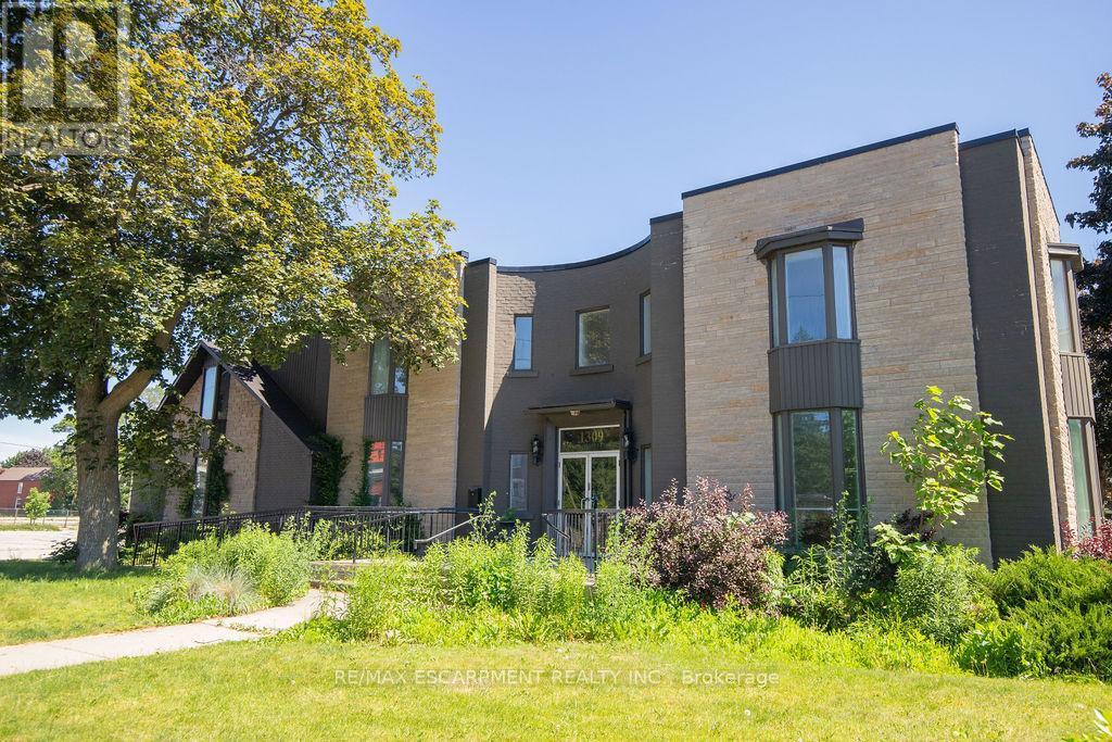 1309 King Street E, Hamilton, ON