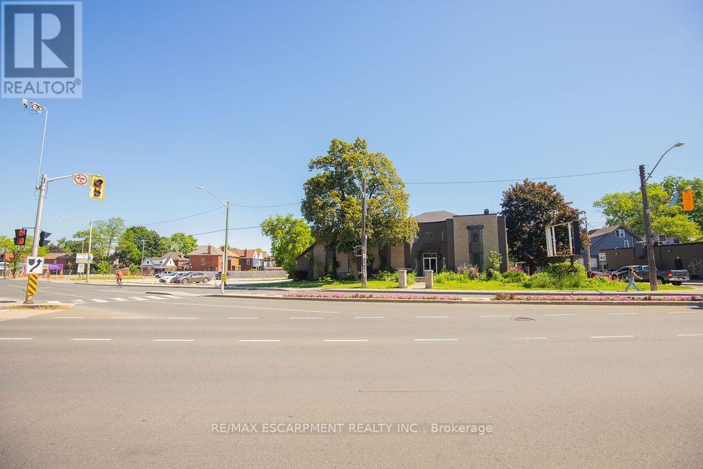 1309 King Street E, Hamilton, ON