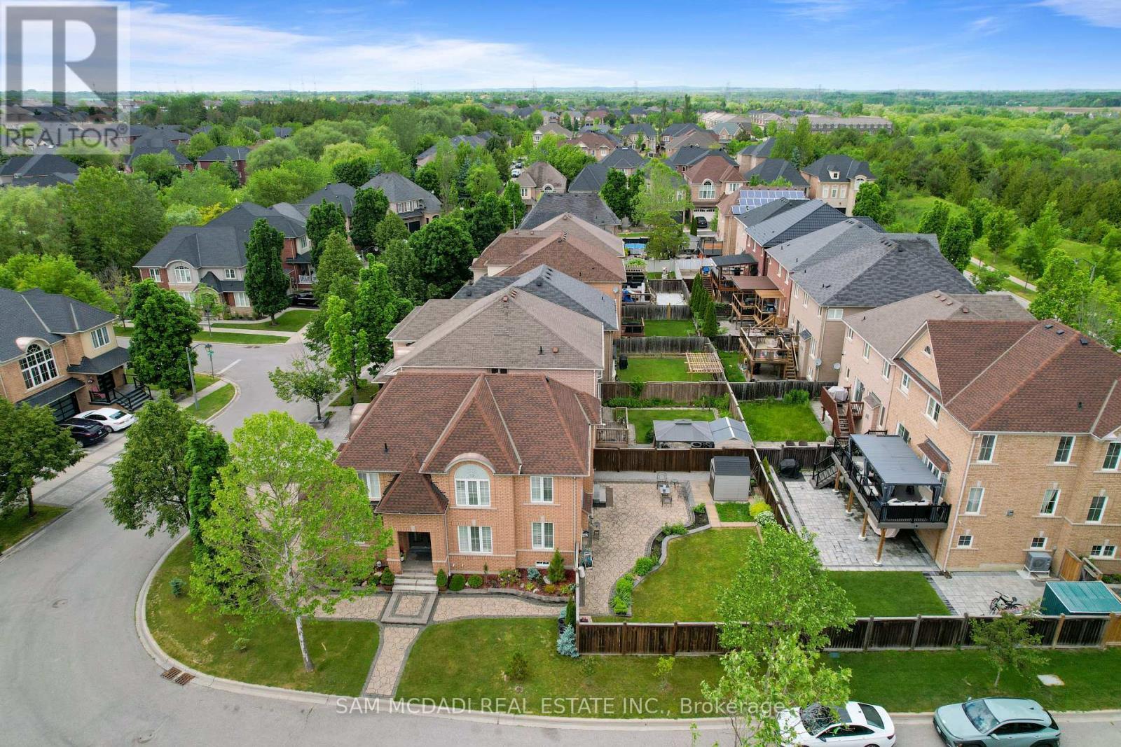 5 Whitbread Crescent, Ajax, ON