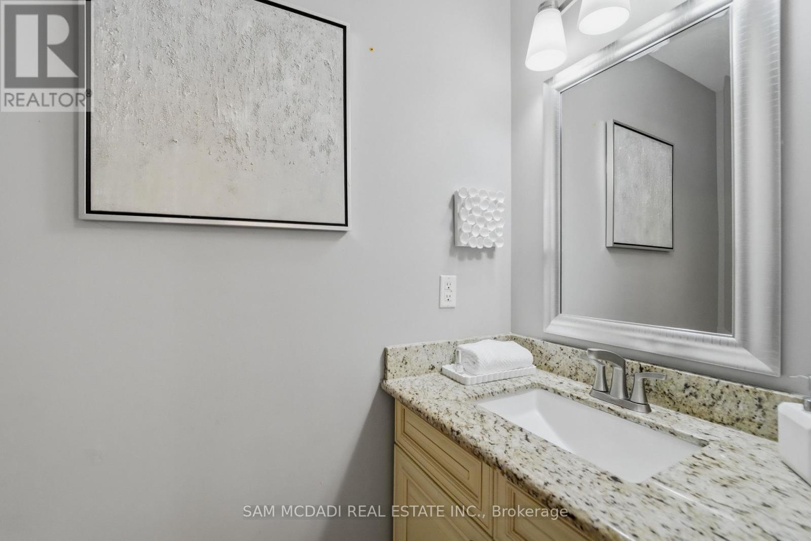 5 Whitbread Crescent, Ajax, ON