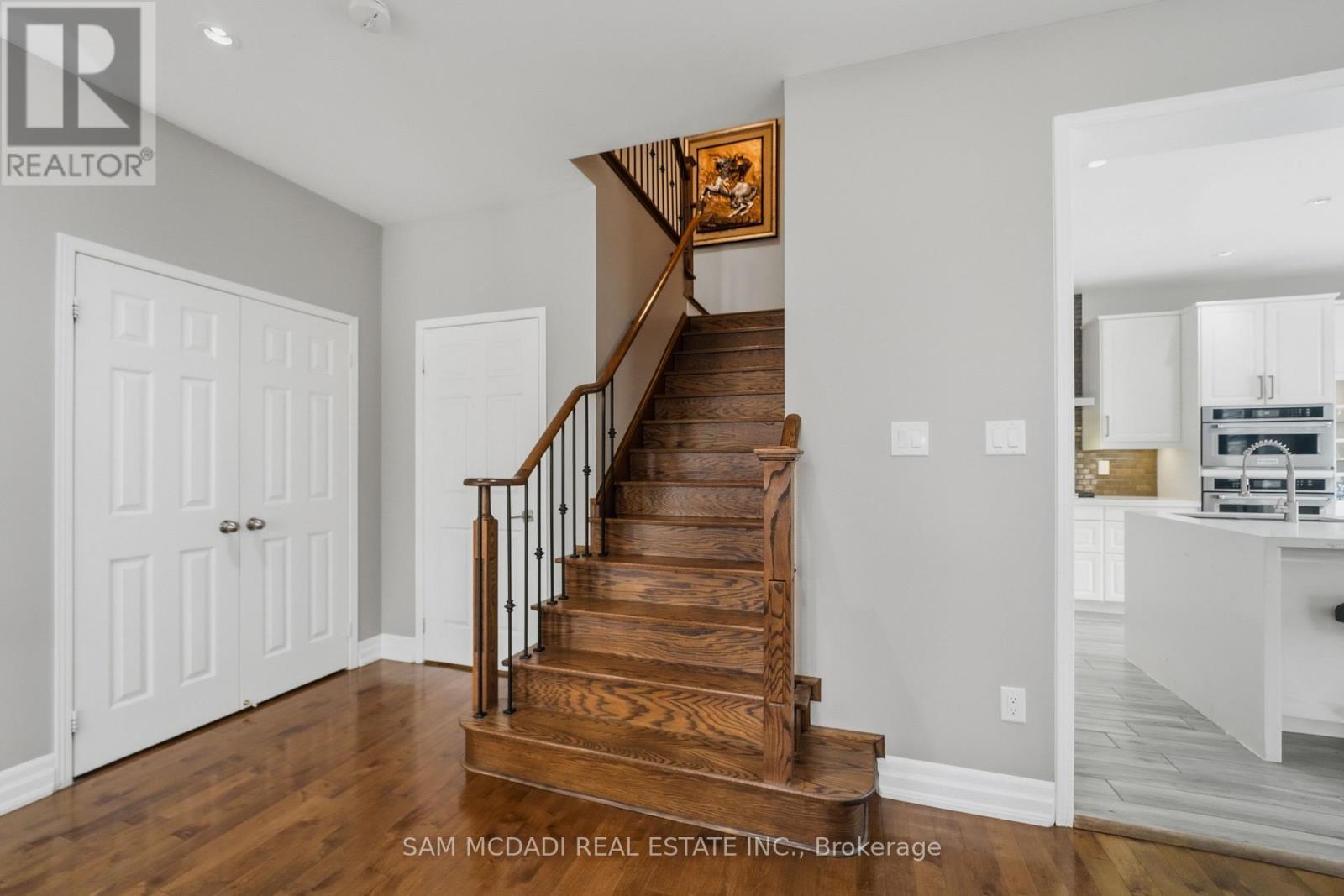 5 Whitbread Crescent, Ajax, ON