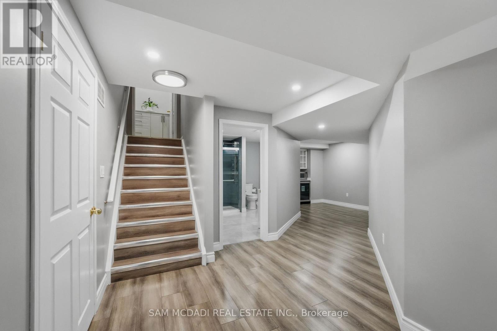 5 Whitbread Crescent, Ajax, ON