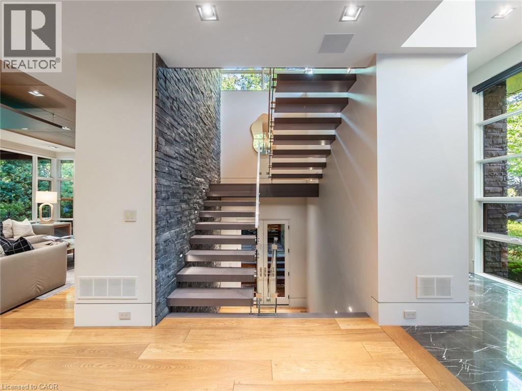777 Shadeland Avenue, Burlington, ON