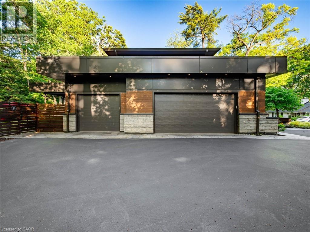 777 Shadeland Avenue, Burlington, ON
