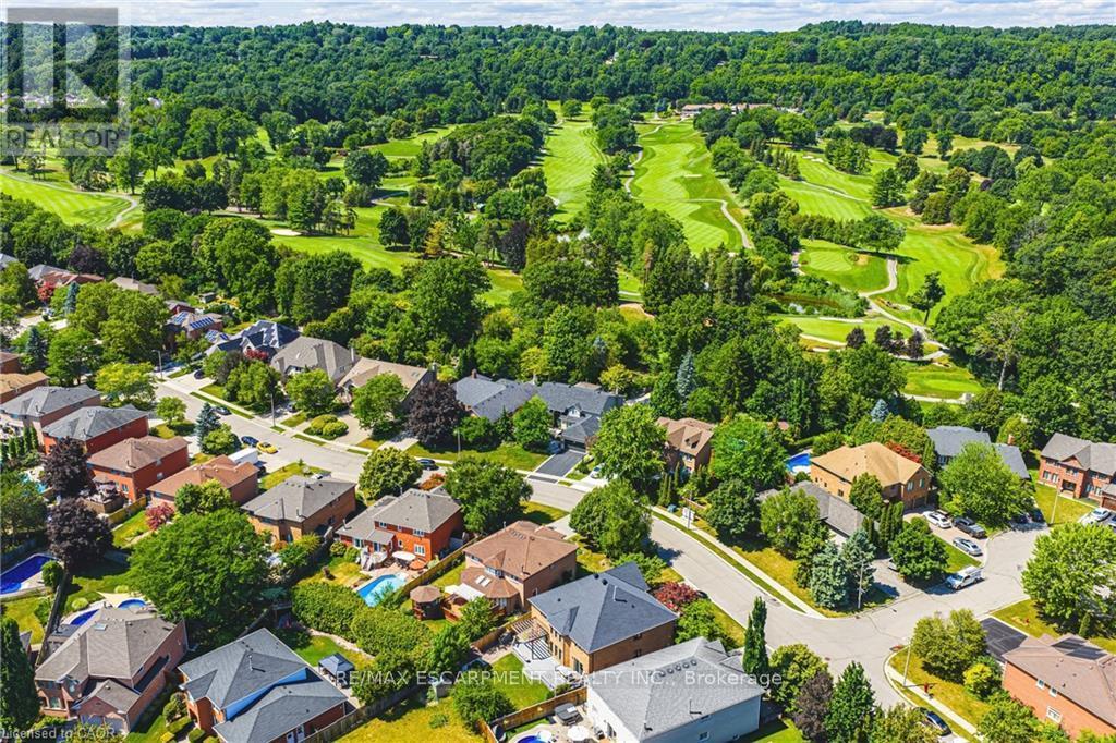 33 Golfview Crescent, Hamilton, ON