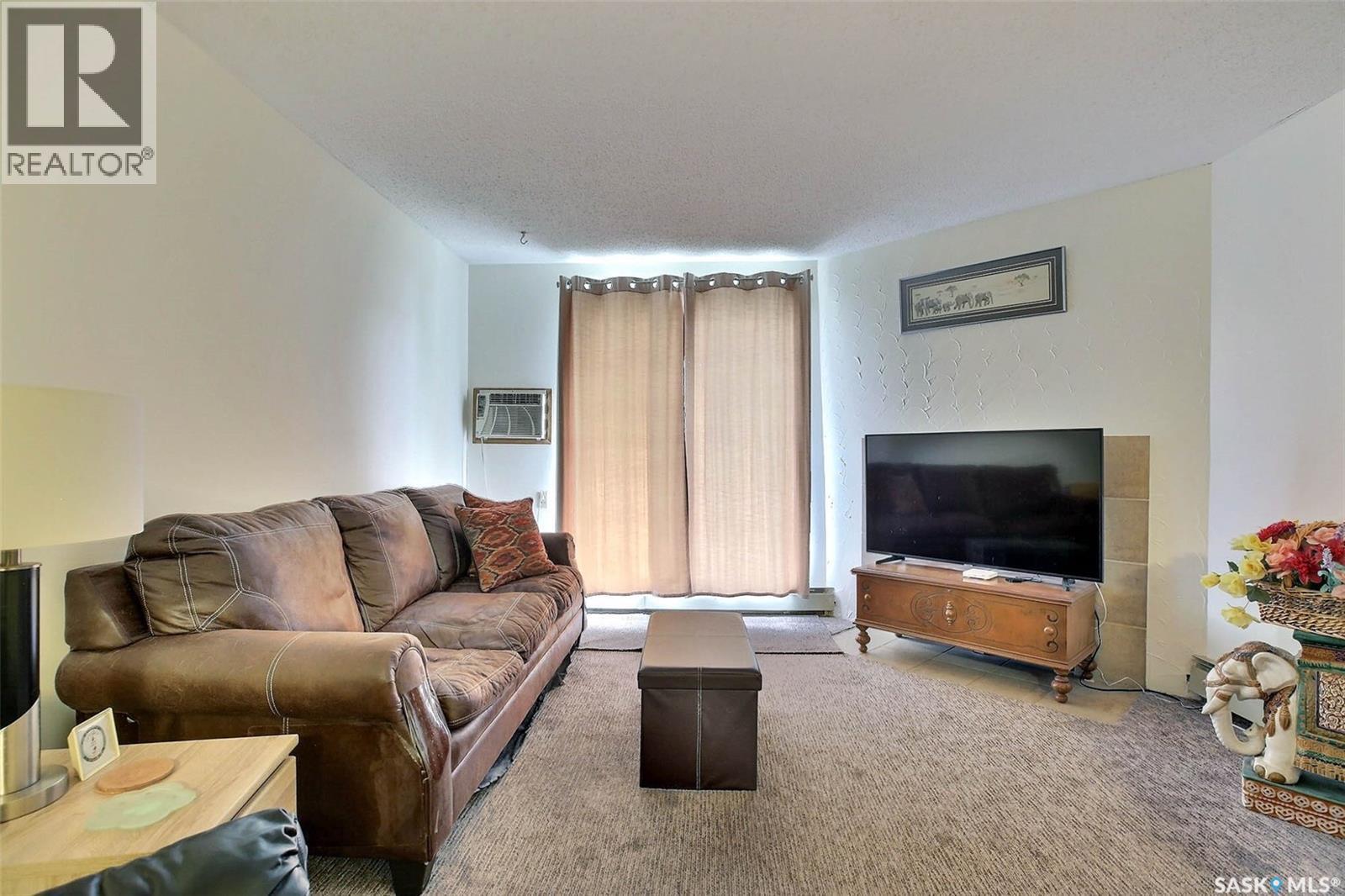 505 2406 Heseltine Road, Regina, SK