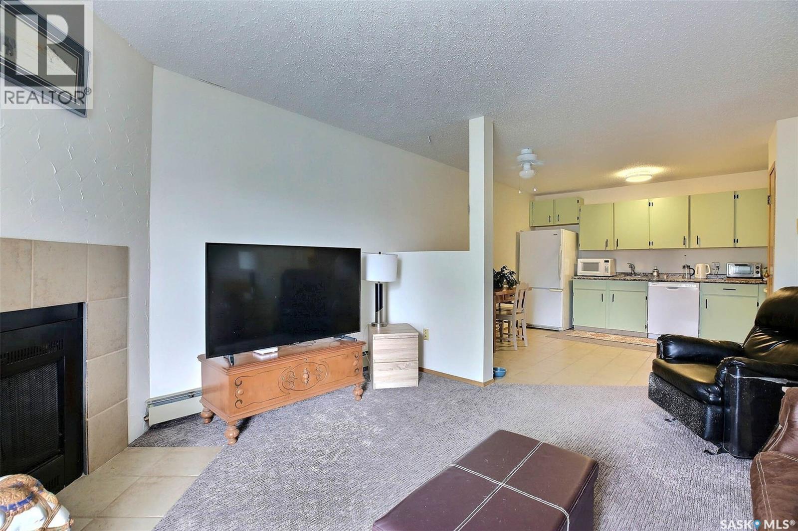505 2406 Heseltine Road, Regina, SK