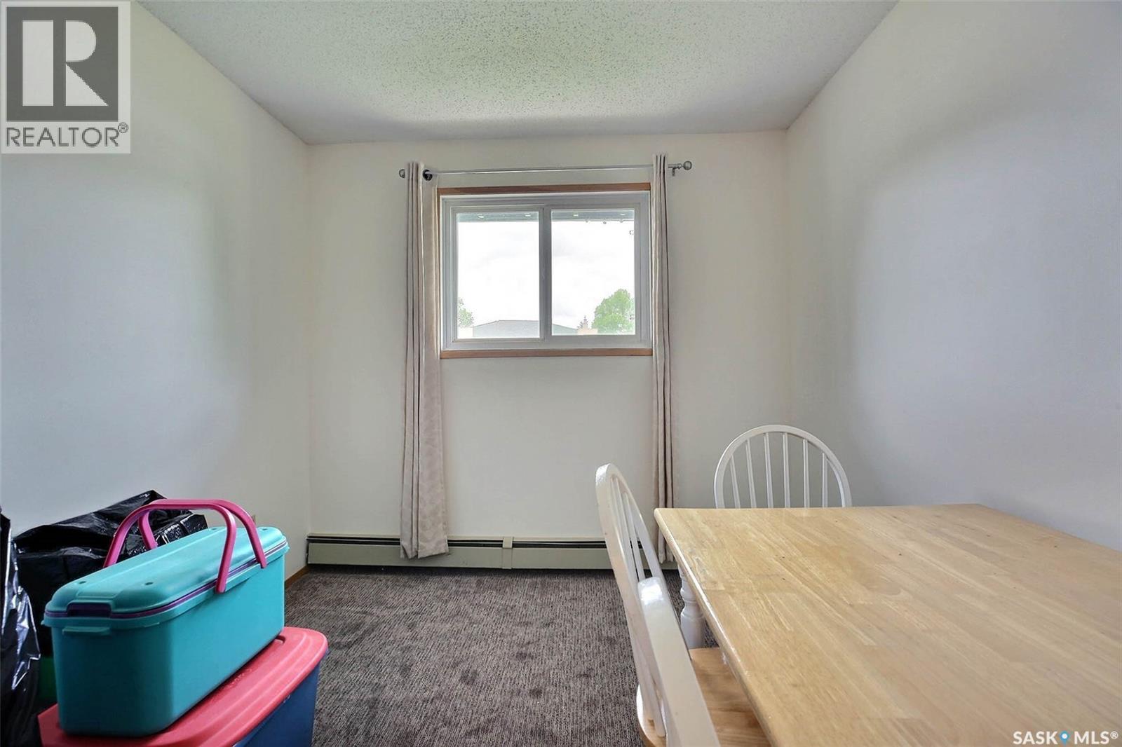 505 2406 Heseltine Road, Regina, SK