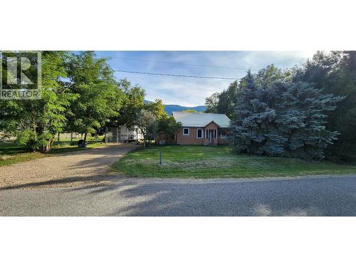 780 CAMERON Avenue  Grand Forks, BC V0H 1H4