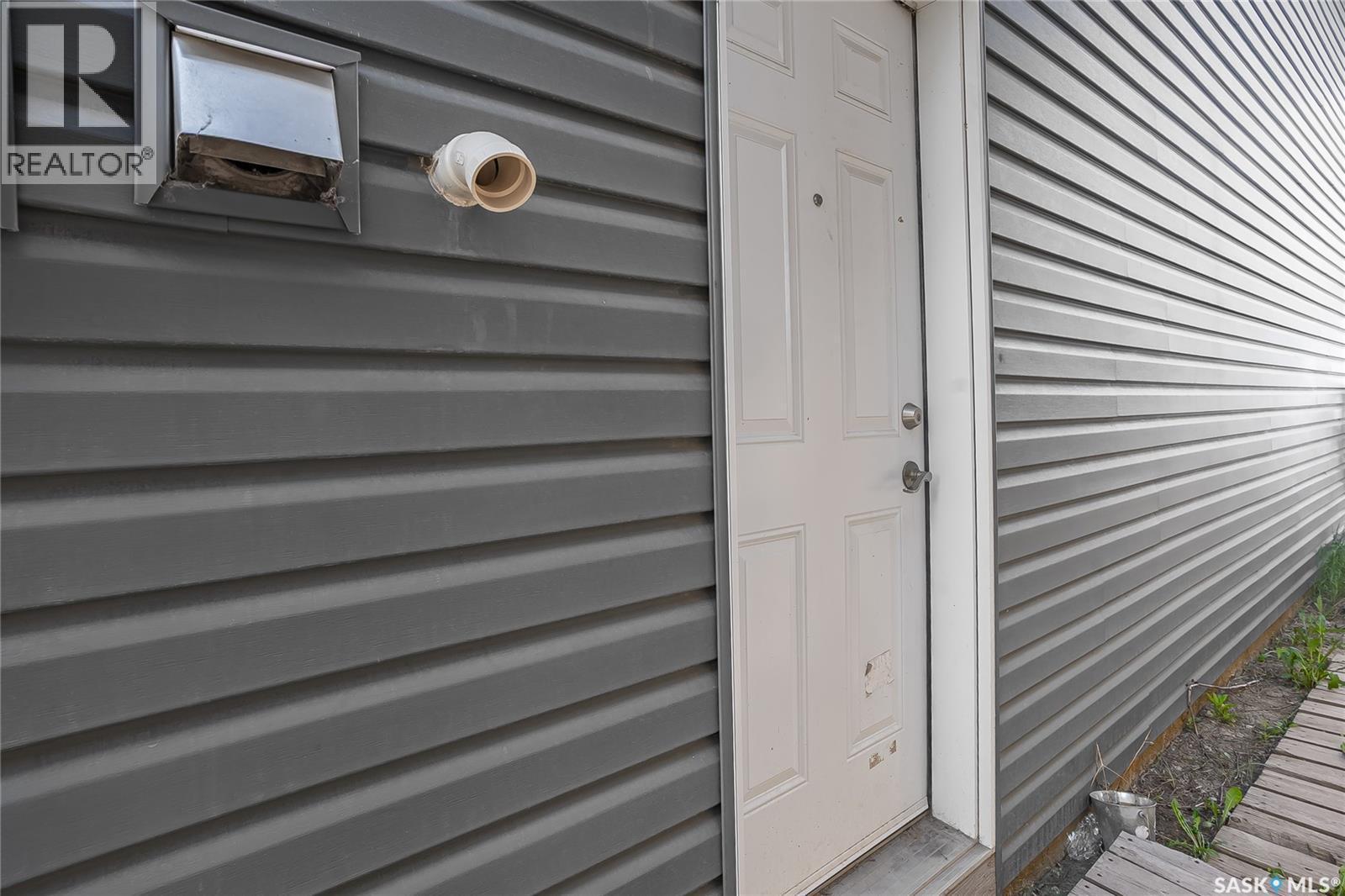 535 Fast Way, Saskatoon, SK