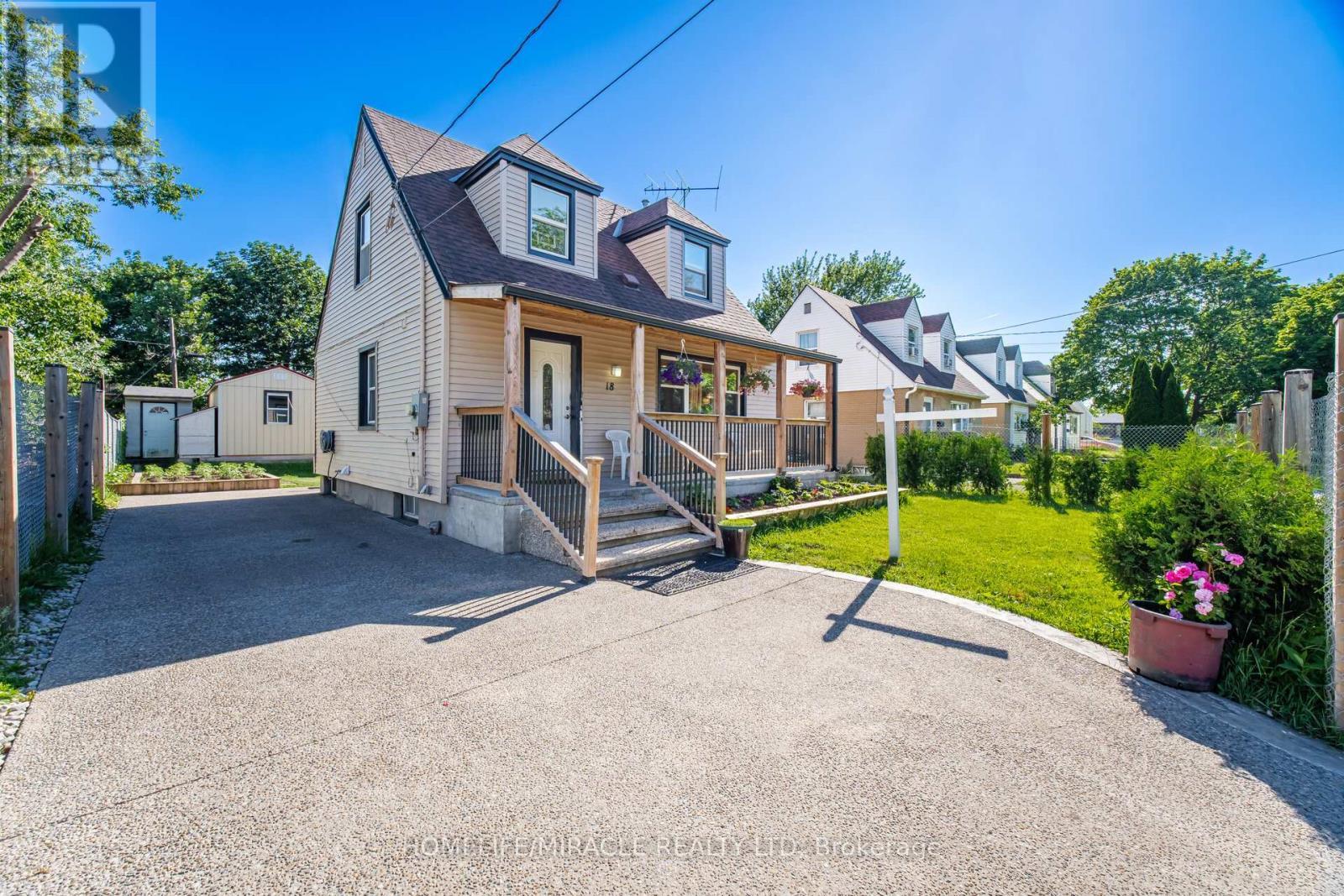 18 Glengrove Avenue, Hamilton, ON