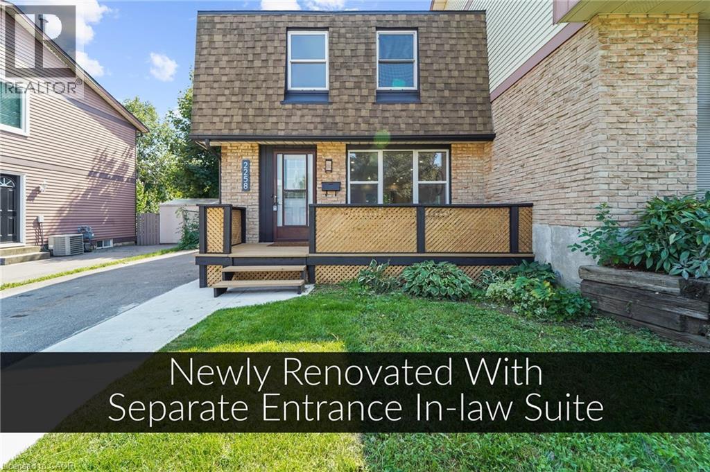 2258 Manchester Drive, Burlington, ON
