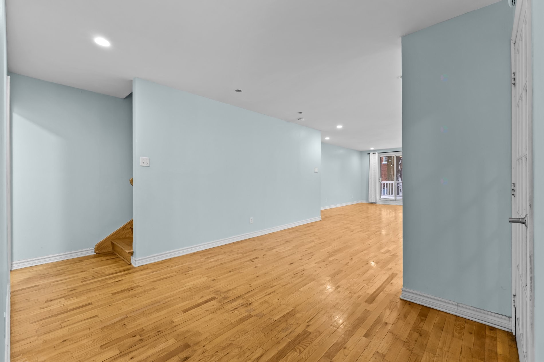 Salle à manger - 5450 Av. Plamondon, Montréal (Côte-Des-Neiges/Notre-Dame-De-Grâce), QC