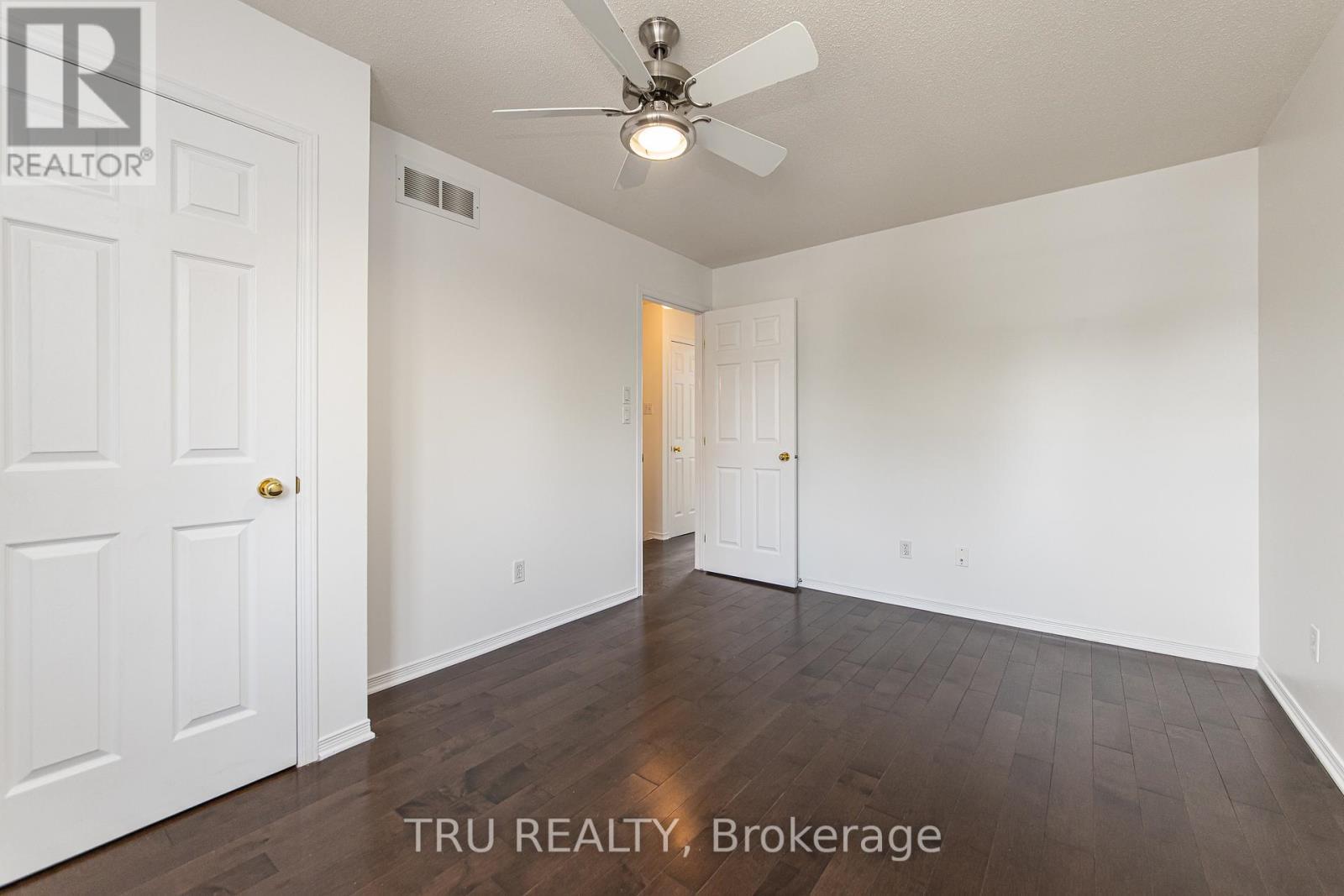Master Bedroom - 135 Margrave Avenue, Ottawa, ON