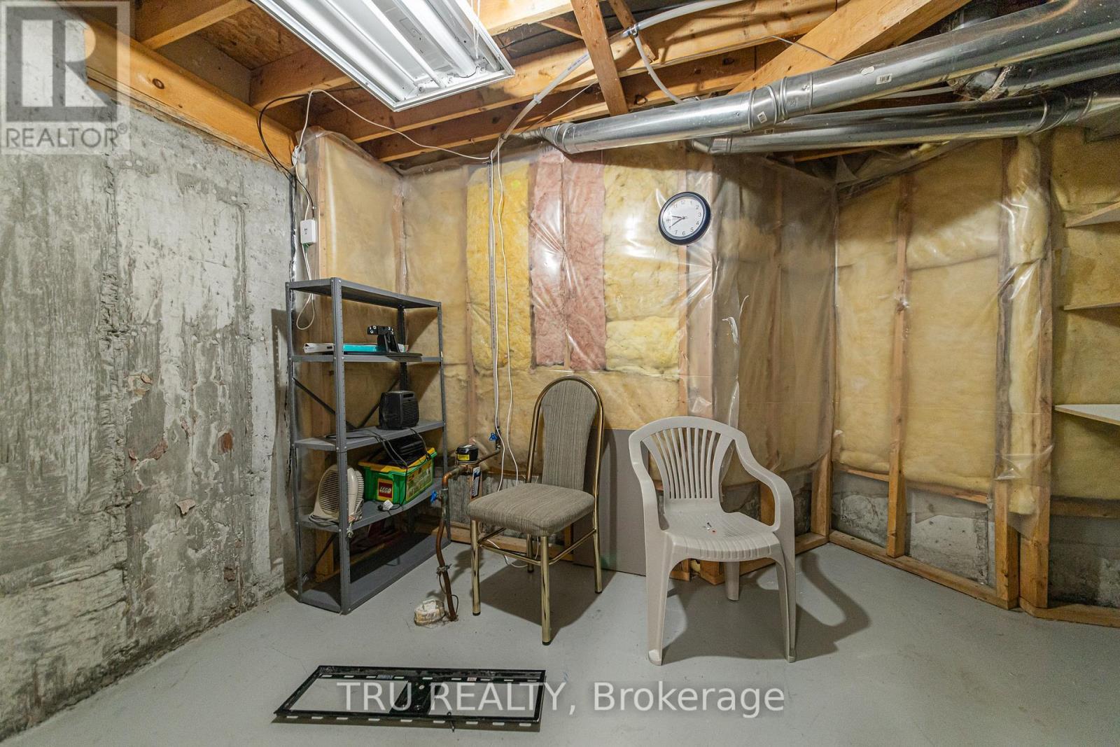135 Margrave Avenue, Ottawa, ON