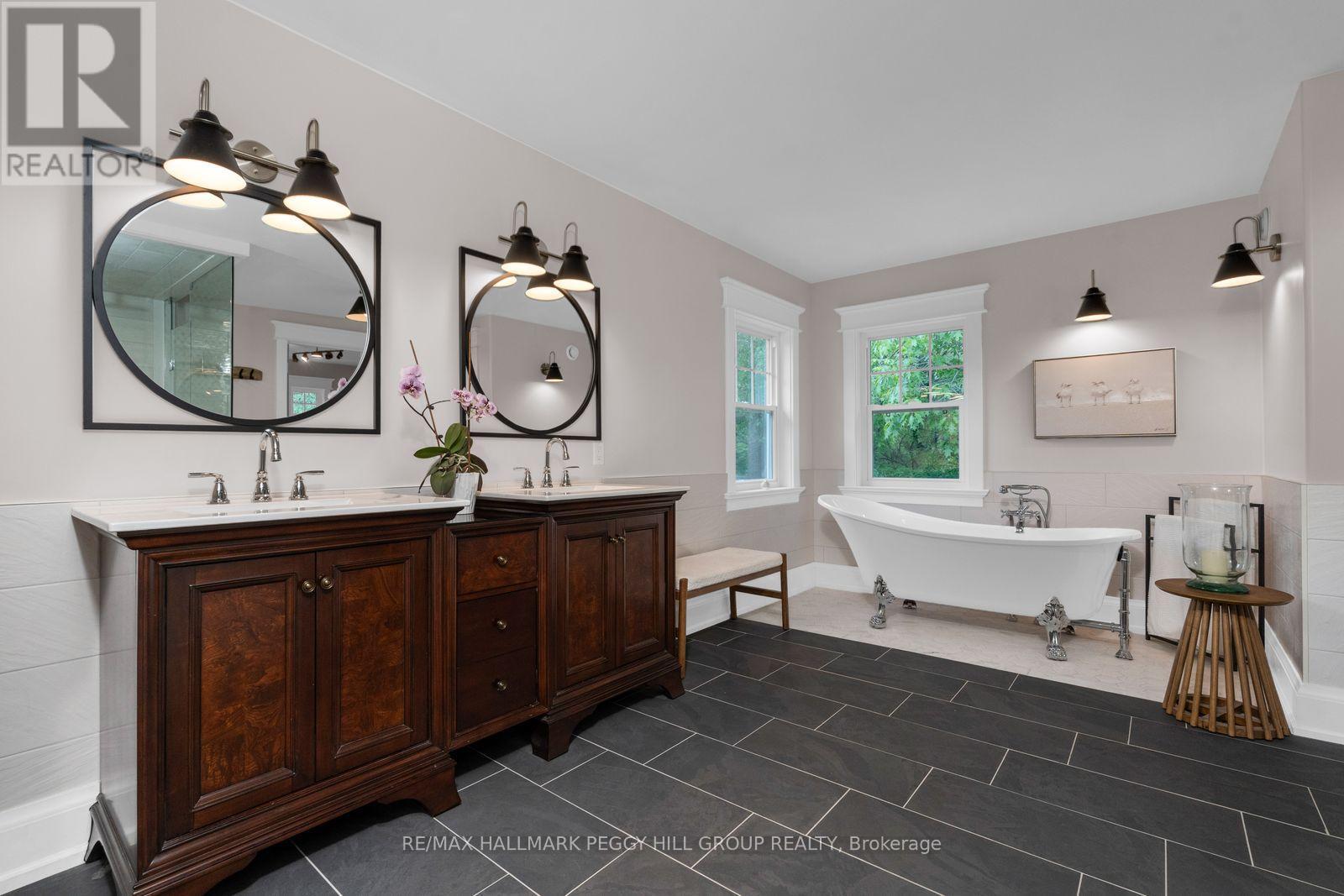 185 Skylark Road, Tiny, ON